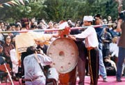 Gong-striking Ceremony